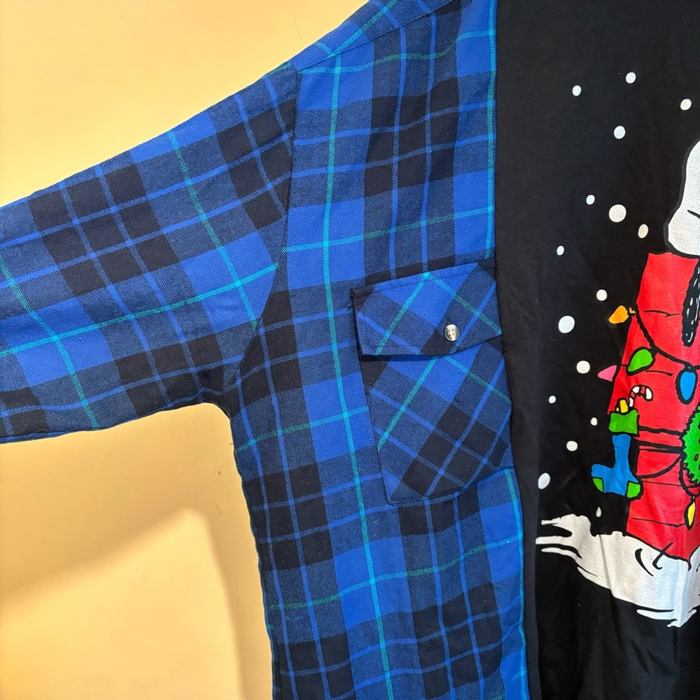 katswalk Custom Rework Snoopy Charlie Brown Christmas Blue & Black Flannel - Picture 3 of 5